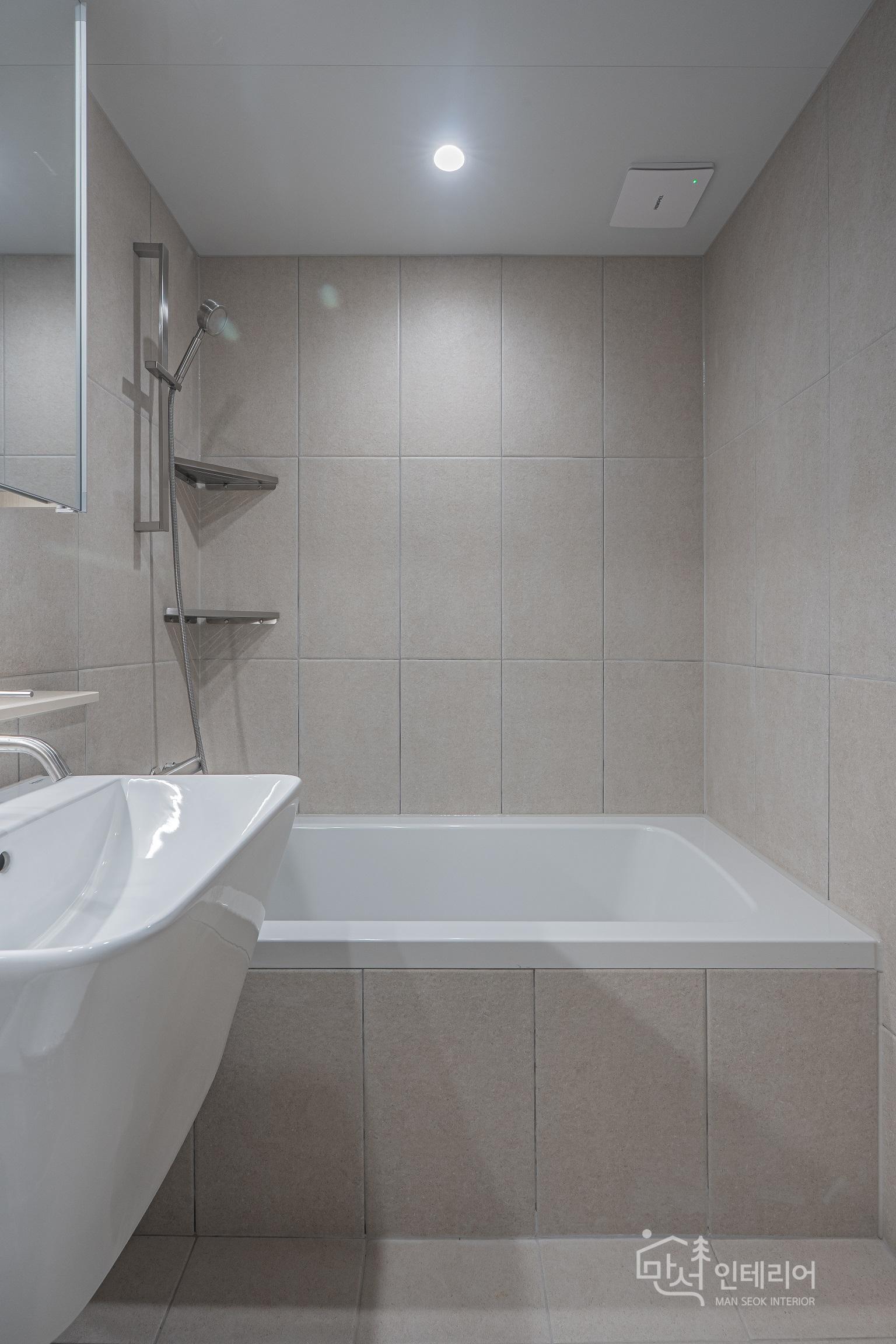 2040995494_25NdRfAq_24f3e31a134313666fc31f7fc2ba30e51ebca6be.jpg 이미지크게보기