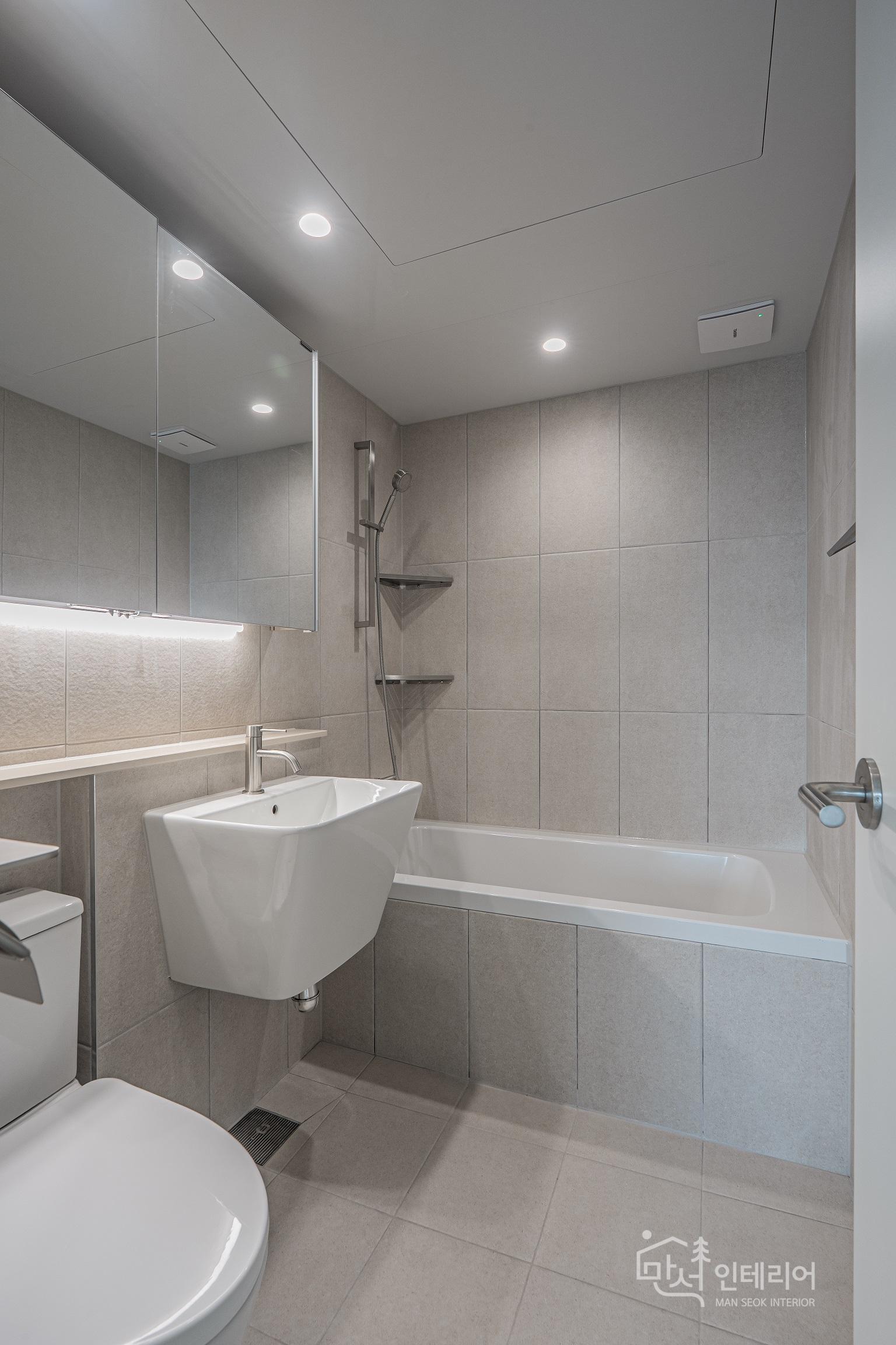 2040995494_Q2p3bqUN_81912c3928745cc6ab2c7a4fd14a588a75ff2e6f.jpg 이미지크게보기