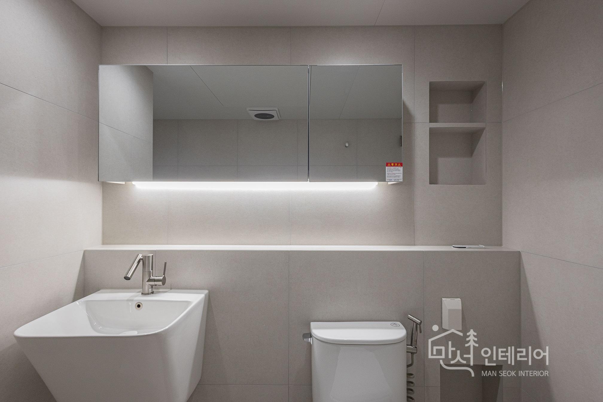 2040995494_twBTj592_81d44cd50bcba4491b26500c52933e4ea35f9ad0.jpg 이미지크게보기